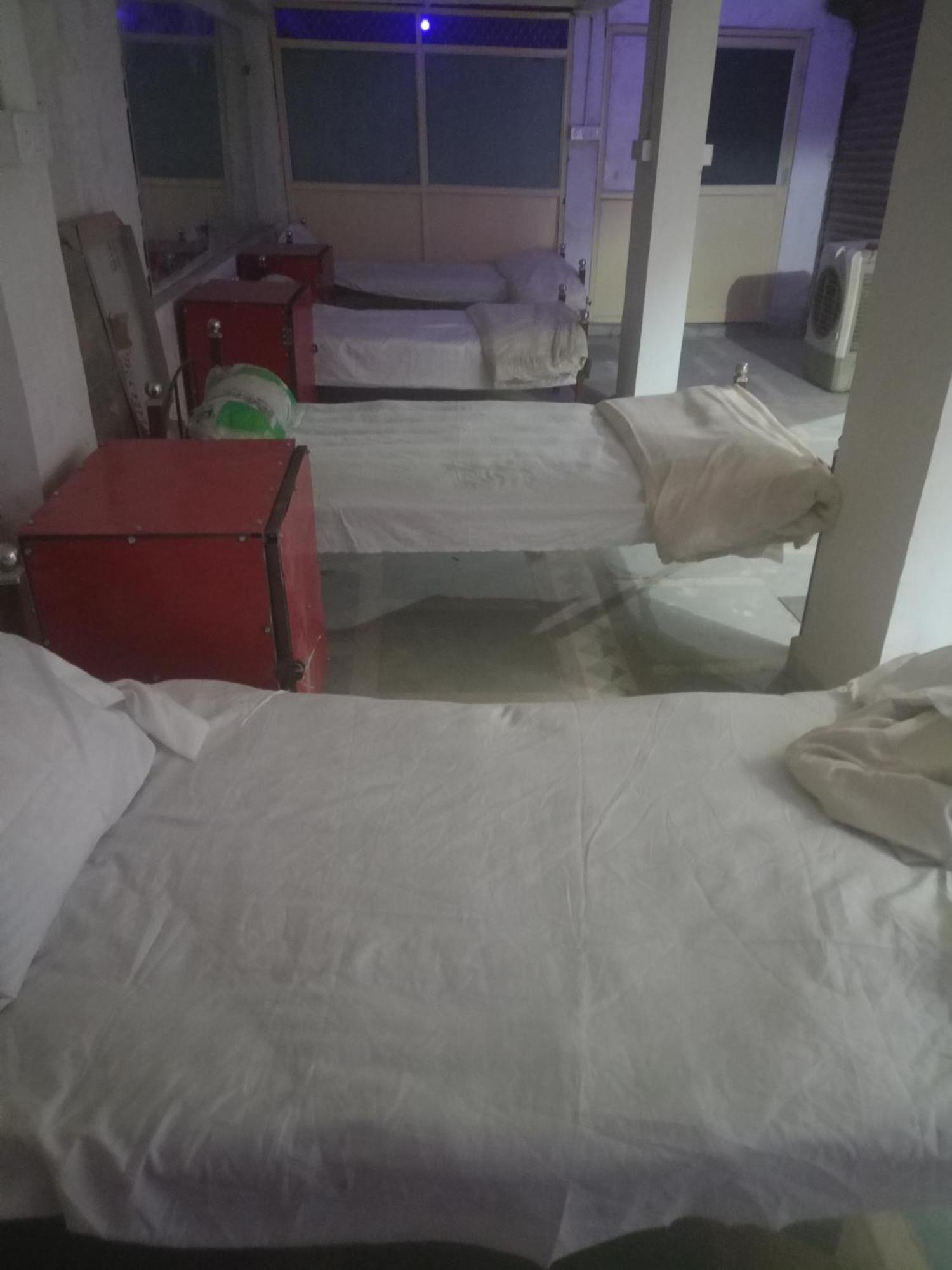 Blue Stone Dormitory Bhopal Dış mekan fotoğraf